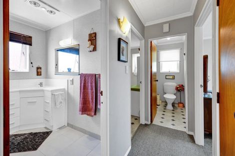 Photo of property in 52c Cutfield Street, Inglewood, 4330