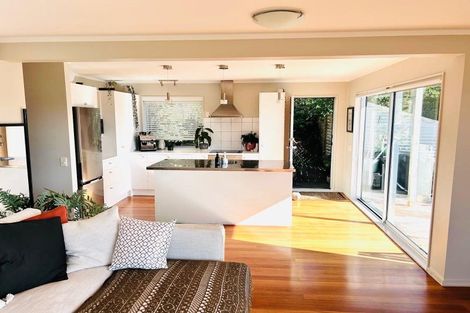 Photo of property in 143a Seatoun Heights Road, Miramar, Wellington, 6022