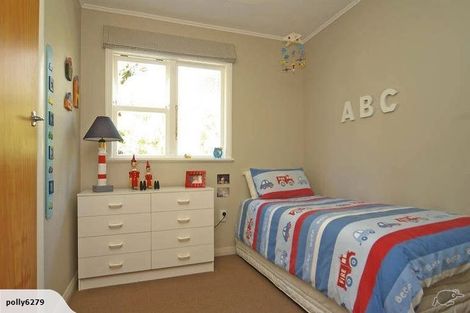 Photo of property in 30 Spencer Street, Crofton Downs, Wellington, 6035