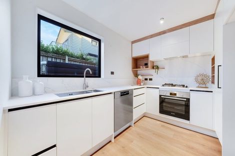 Photo of property in 4/30 Wellesley Road, Mangere Bridge, Auckland, 2022