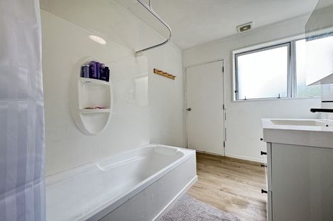 Photo of property in 2/16 Orissa Crescent, Broadmeadows, Wellington, 6035