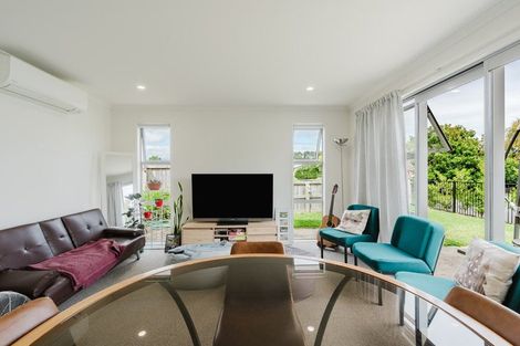 Photo of property in 2/11 Miro Street, Maeroa, Hamilton, 3200