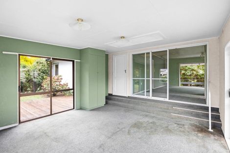 Photo of property in 6 Mangarau Crescent, Havelock North, 4130