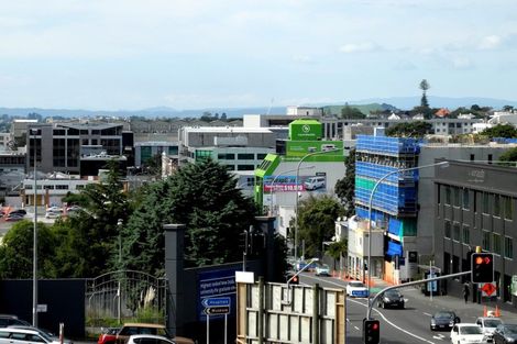 Photo of property in 209/246 Khyber Pass Road, Grafton, Auckland, 1023