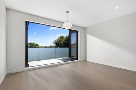 Photo of property in 67c Lake Road, Devonport, Auckland, 0624