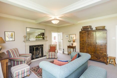 Photo of property in 31 Elmira Avenue, Hokowhitu, Palmerston North, 4410