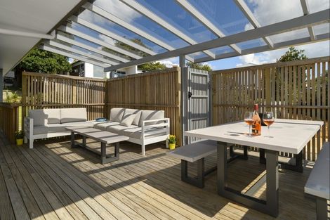 Photo of property in 30 Thirteenth Avenue, Tauranga South, Tauranga, 3112