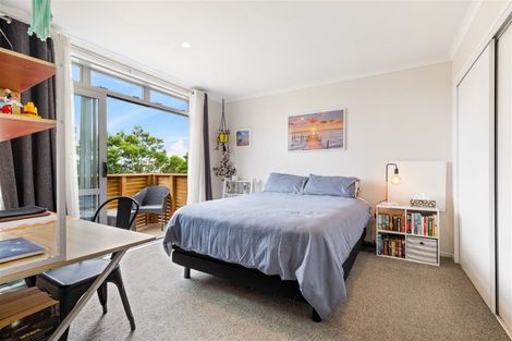 Photo of property in 20 Teal Way, Hobsonville, Auckland, 0616