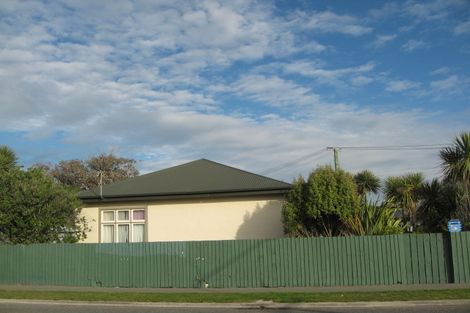Photo of property in 8 Estuary Road, New Brighton, Christchurch, 8061