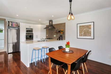 Photo of property in 16 Kaiwaka Road, Waiuku, 2123