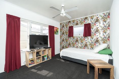 Photo of property in 79 Montgomery Crescent, Bader, Hamilton, 3206