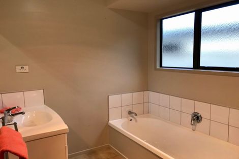 Photo of property in 12 Kotuku Street, Maunu, Whangarei, 0110