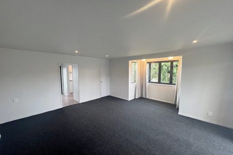 Photo of property in 1 Gambare Place, Wattle Downs, Auckland, 2103