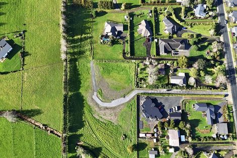 Photo of property in 15 Sands Road, Glenbervie, 0173