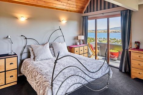 Photo of property in 80 Cluny Road, Plimmerton, Porirua, 5026