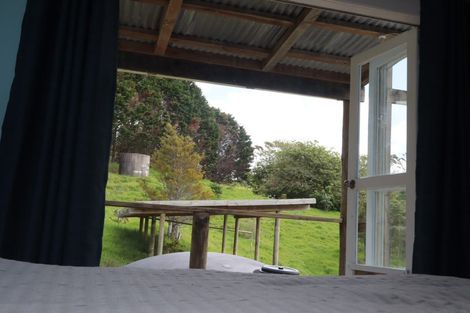 Photo of property in 7 James Road, Maungaturoto, 0587