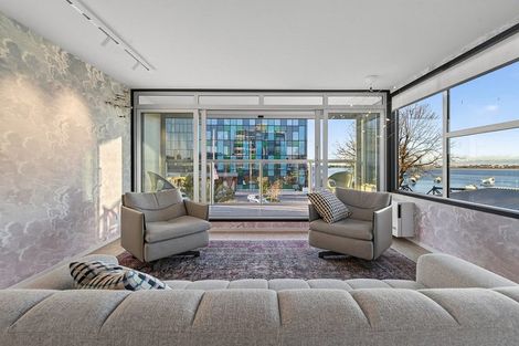 Photo of property in Elizabeth Height Apartments, 8 Elizabeth Street, Tauranga, 3110