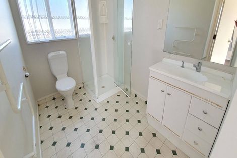 Photo of property in 74 Hamilton Avenue, Ilam, Christchurch, 8041