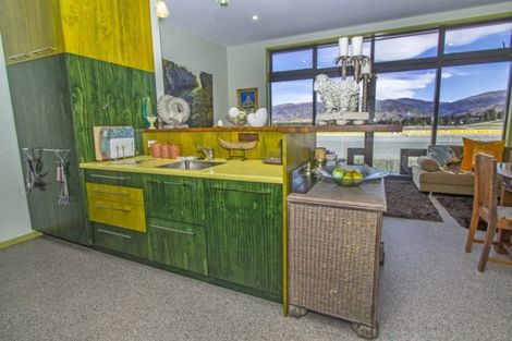 Photo of property in 9 Pit Lane, Cromwell, 9384