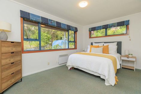 Photo of property in 12 Ngahere Street, Stokes Valley, Lower Hutt, 5019