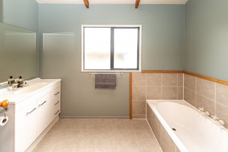 Photo of property in 162 Reynolds Road, Ratana, Whanganui, 4581