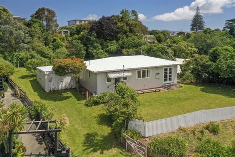 Photo of property in 21 Renown Road, Raumati South, Paraparaumu, 5032