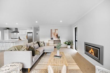 Photo of property in 2 Sew Hoy Lane, Arthurs Point, Queenstown, 9371