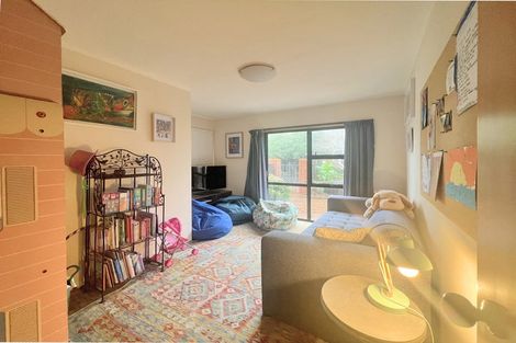 Photo of property in 26b Waller Avenue, Bucklands Beach, Auckland, 2012