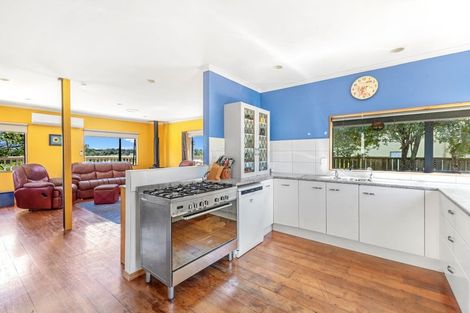 Photo of property in 47 Wallath Road, Westown, New Plymouth, 4310