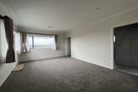 Photo of property in 15 Kapua Crescent, Rototuna North, Hamilton, 3210
