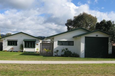 Photo of property in 70 Vista Paku, Pauanui, Hikuai, 3579