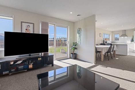 Photo of property in 15 Ruru Place, Oxford, 7430