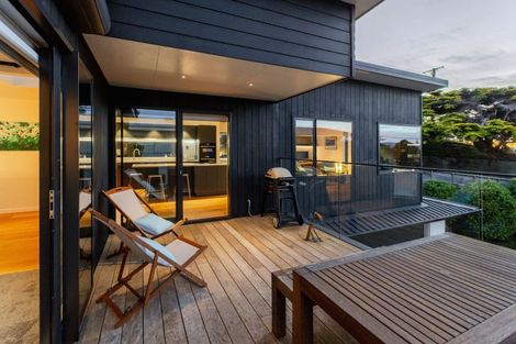 Photo of property in 24 Rosetta Road, Raumati South, Paraparaumu, 5032