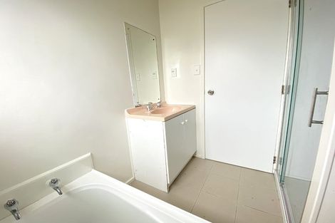 Photo of property in 17 Janese Place, Weymouth, Auckland, 2103