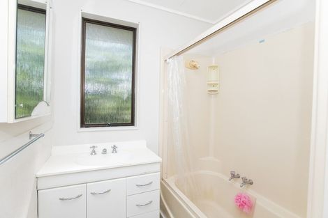 Photo of property in 9 Peter Buck Street, Outer Kaiti, Gisborne, 4010