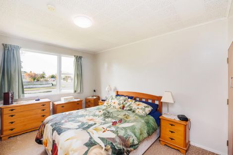 Photo of property in 33 Highbury Avenue, Highbury, Palmerston North, 4412