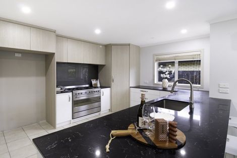 Photo of property in 1 Whitney Place, Rototuna North, Hamilton, 3210