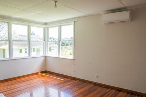 Photo of property in 43 Hillary Crescent, Belmont, Auckland, 0622
