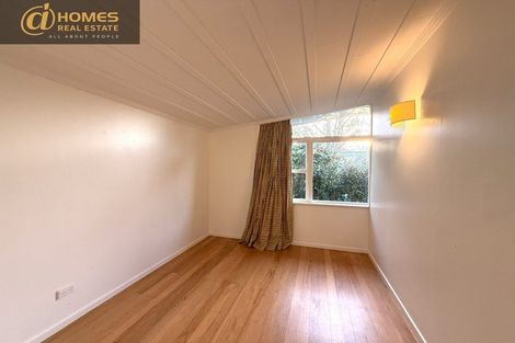 Photo of property in 14 Riverview Road, New Lynn, Auckland, 0600
