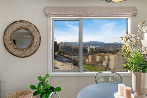 Photo of property in 72 Jims Way, Frankton, Queenstown, 9371