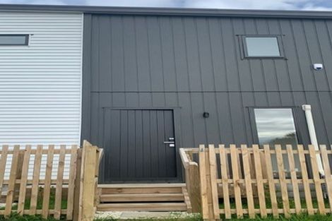 Photo of property in 67a Divich Avenue, Te Atatu South, Auckland, 0610