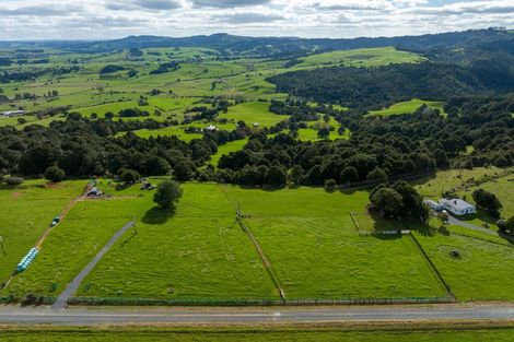 Photo of property in 132 Gibbs Road, Whakapara, Hikurangi, 0182