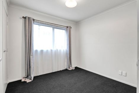 Photo of property in 15b Queens Road, Glen Avon, New Plymouth, 4312