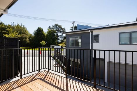 Photo of property in 6 Ruakiwi Road, Hamilton Lake, Hamilton, 3204