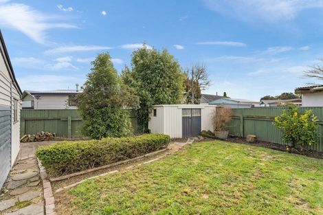 Photo of property in 2 Newton Place, Westbrook, Palmerston North, 4412
