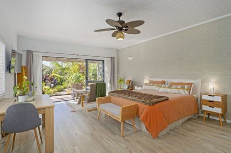 Photo of property in 102 South Highway East, Whitianga, 3510