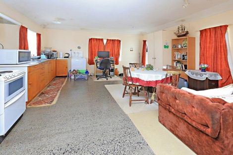 Photo of property in 69a Redoubt Road, Goodwood Heights, Auckland, 2105