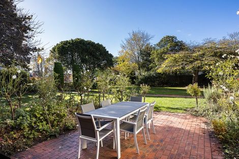 Photo of property in 27 Sandringham Street, Saint Clair, Dunedin, 9012