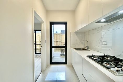 Photo of property in 8 Haku Road, Flat Bush, Auckland, 2019