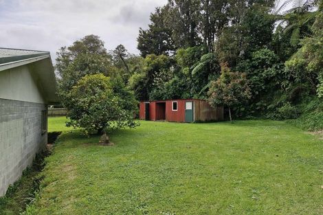 Photo of property in 5a Burgess Hill Road, Burgess Park, New Plymouth, 4371